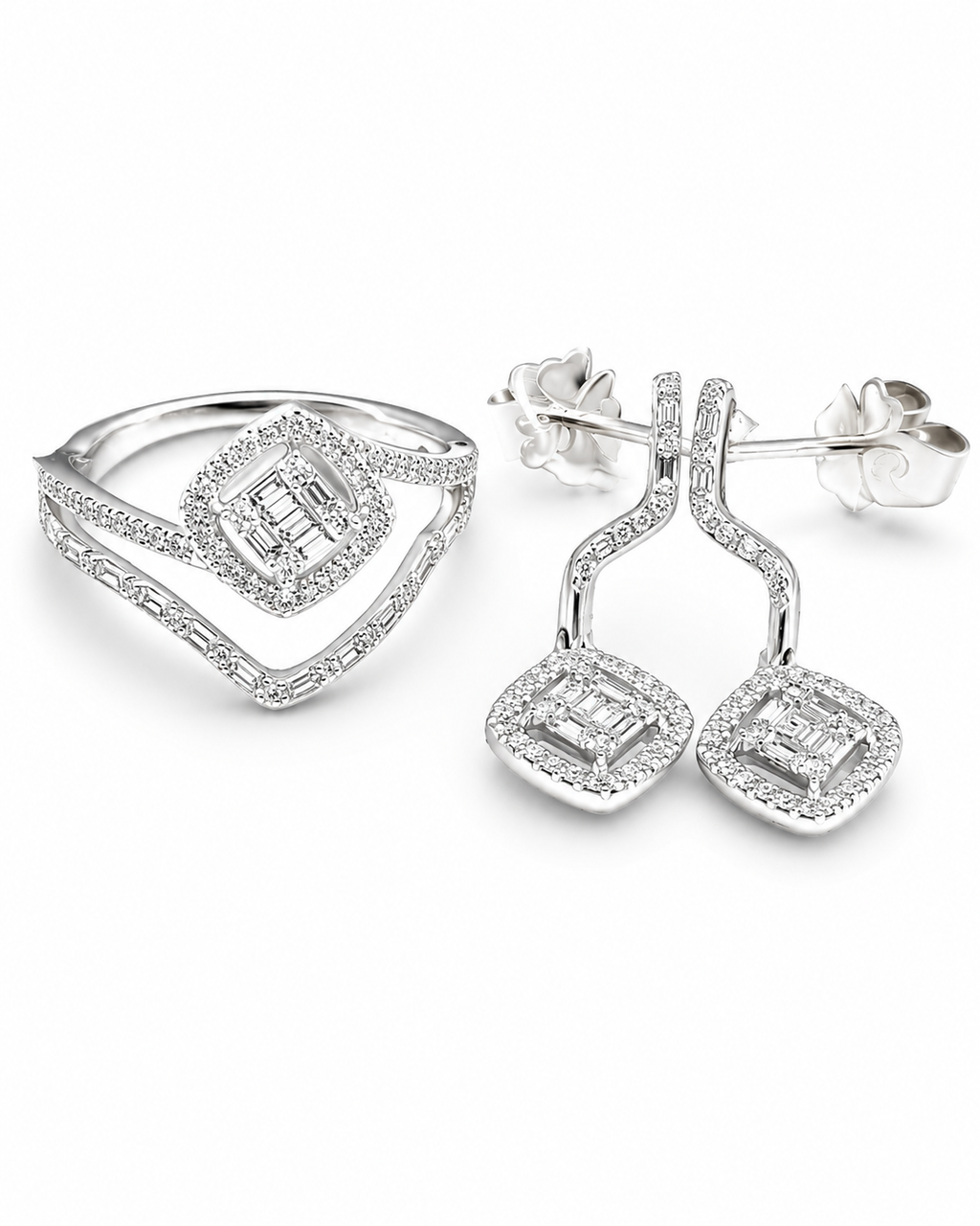 Classic Cushion Drop Diamond Jewelry Set 14K