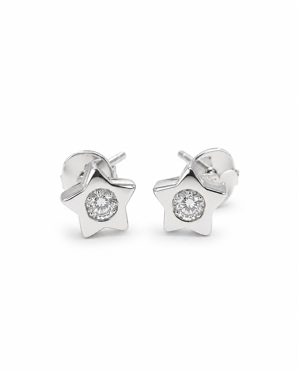 Classic 0.20cts Round Solitaire Star Stud Diamond Earrings 18K