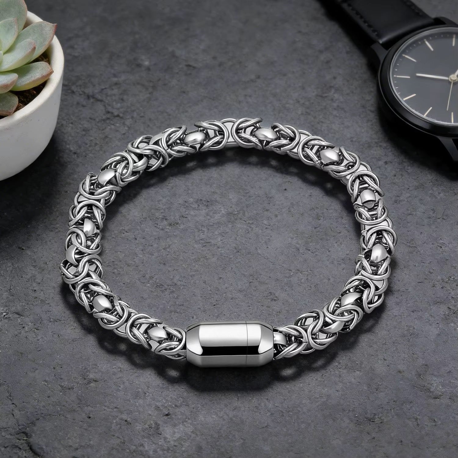 Hėliux | Steel, 18K White Gold Finish