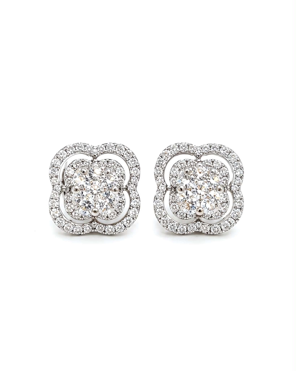 Classic Clover Round Halo Stud  Diamond Earrings 18K
