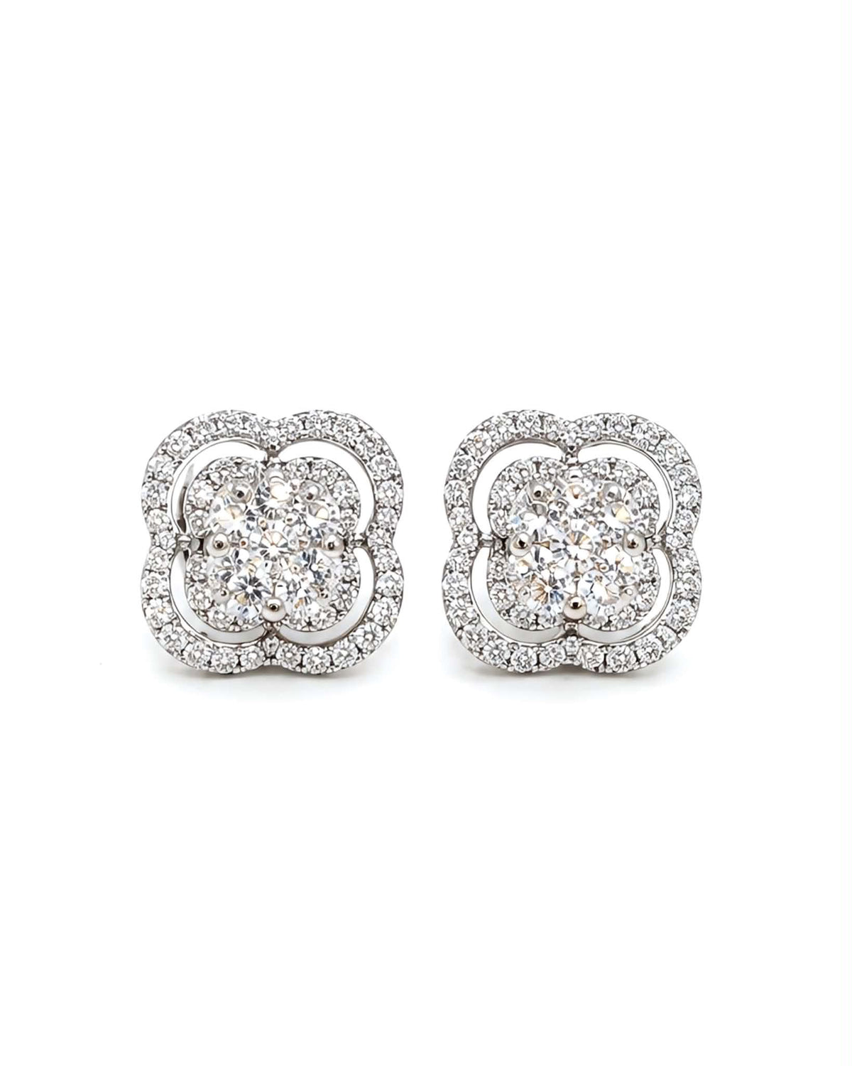 Classic Clover Round Halo Stud  Diamond Earrings 18K