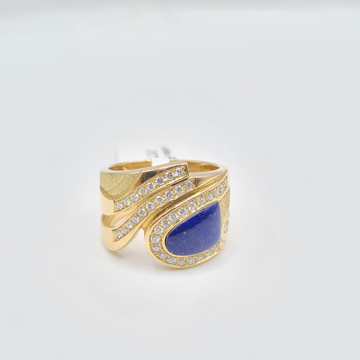 Lapis Lazuli Gemstones Contoured Golden Diamond Ring 18K