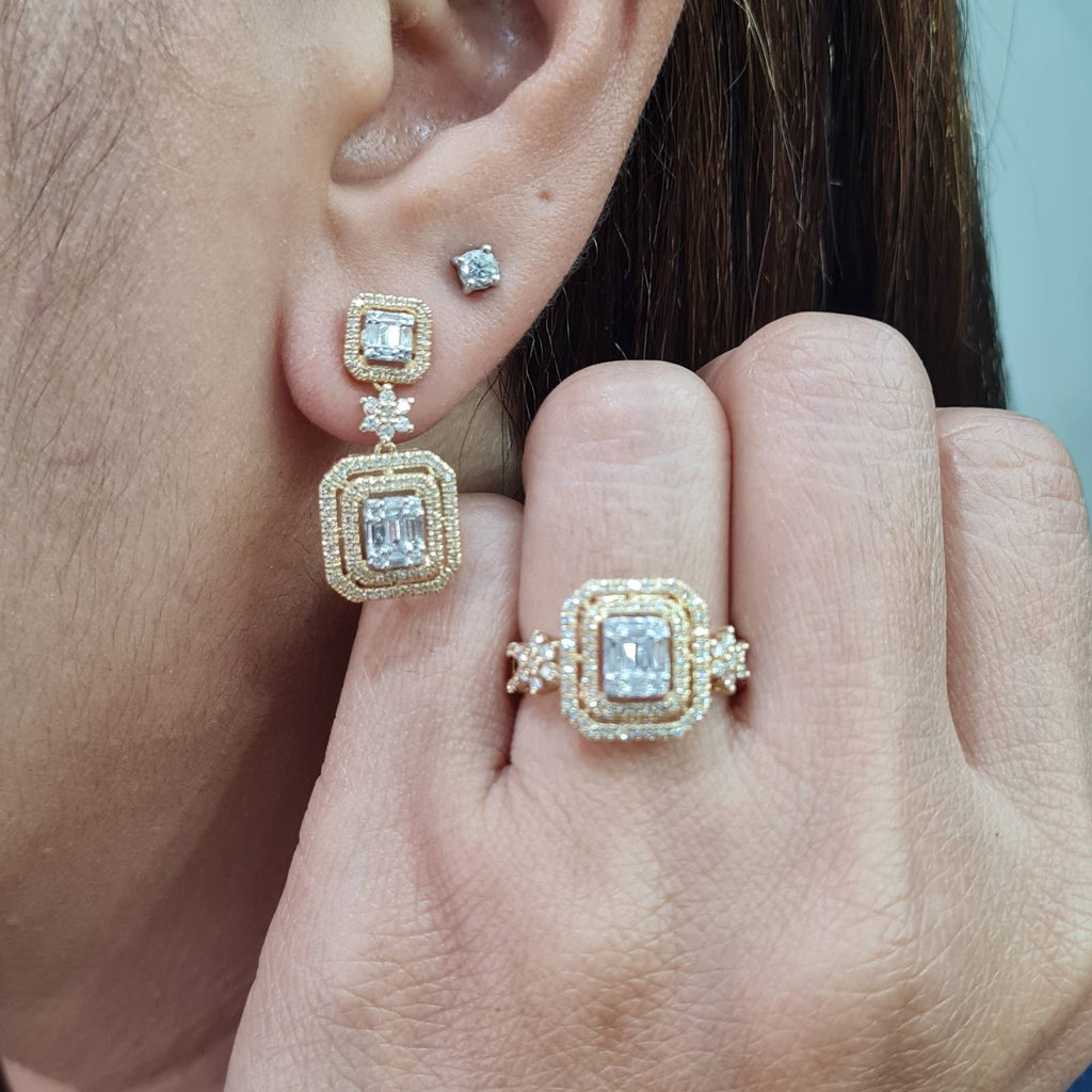 Golden Classic Emerald Double Halo Dangling  Diamond Jewelry Set 14K
