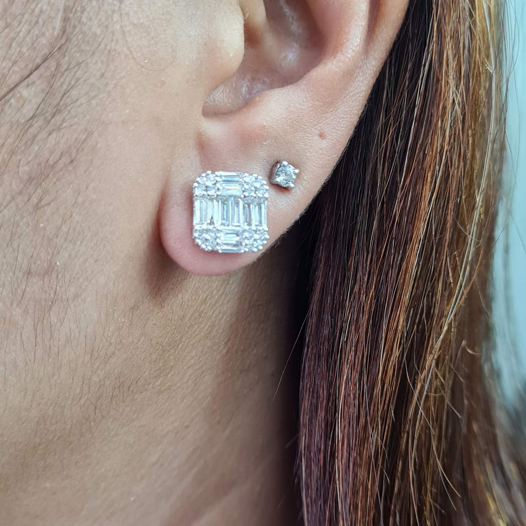 Classic Square Stud Diamond Earrings 14K