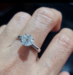 Classic 2ct Face 1st Gen Round Invisible Setting Diamond Ring 18K