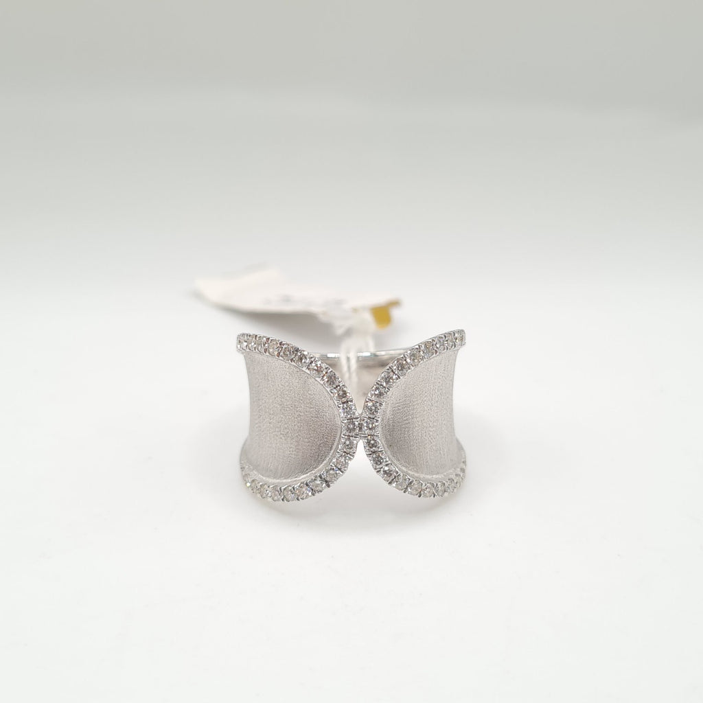 Love Deco Statement Diamond Ring 14K