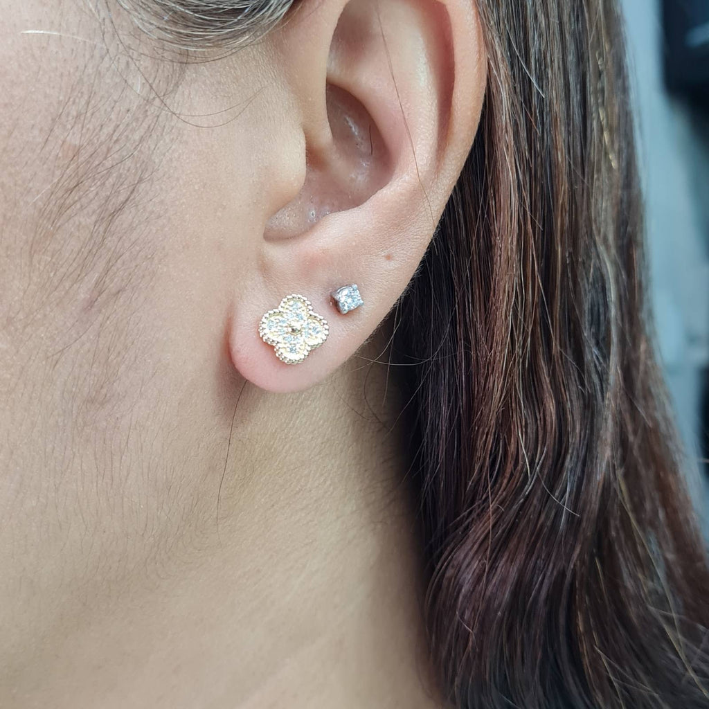 Dainty Golden Clover Stud Diamond Earrings 14K