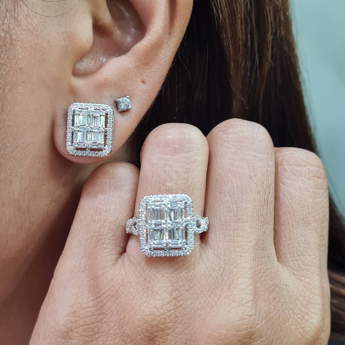 Classic Emerald Baguette Halo Paved Diamond Jewelry Set 14K