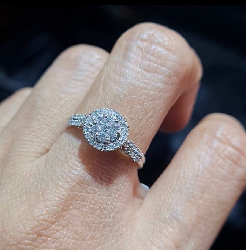 Classic Round Halo Paved Diamond Ring 18K