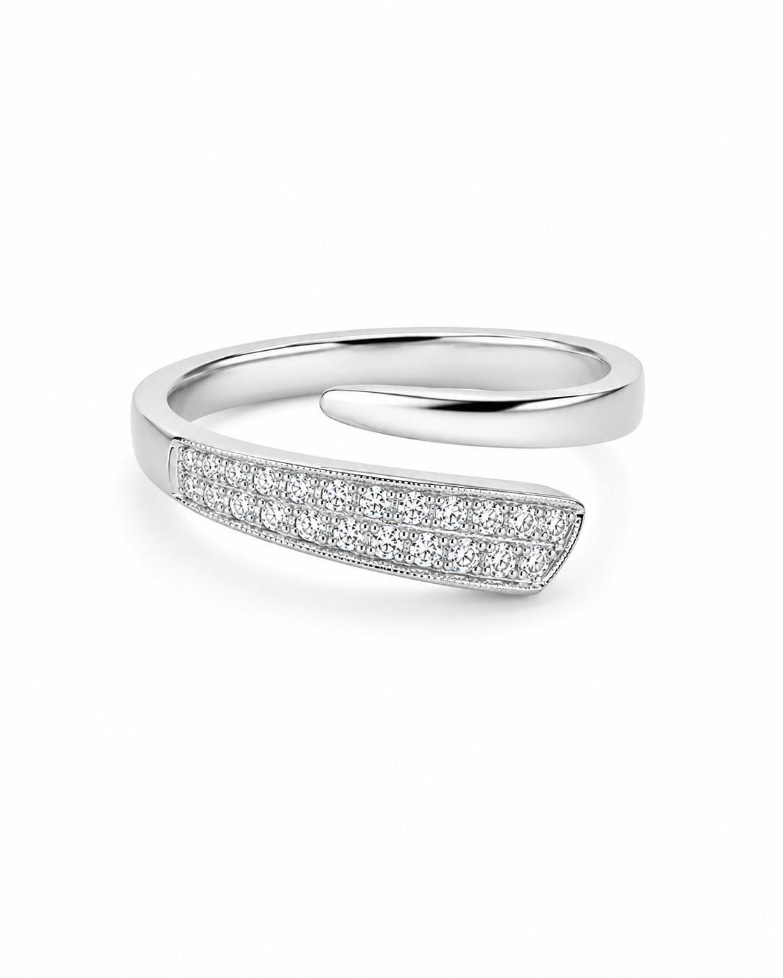 Classic Unisex Round Overlap Diamond Ring 14K