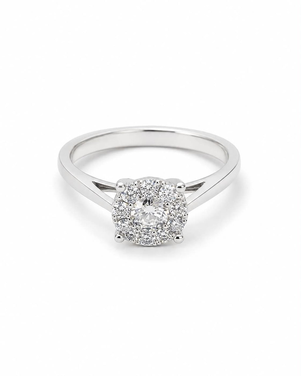Classic Round Diamond Ring 18K