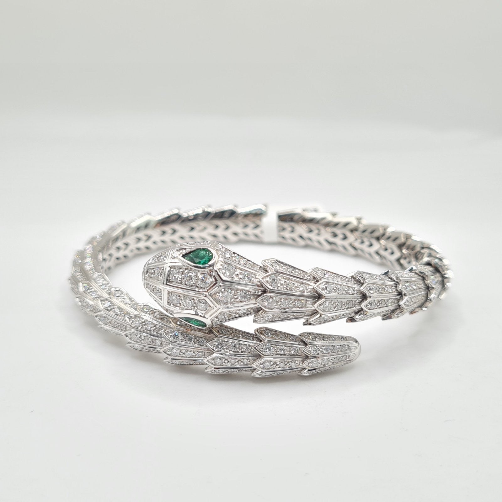 Serpent Diamond Bracelet 18K
