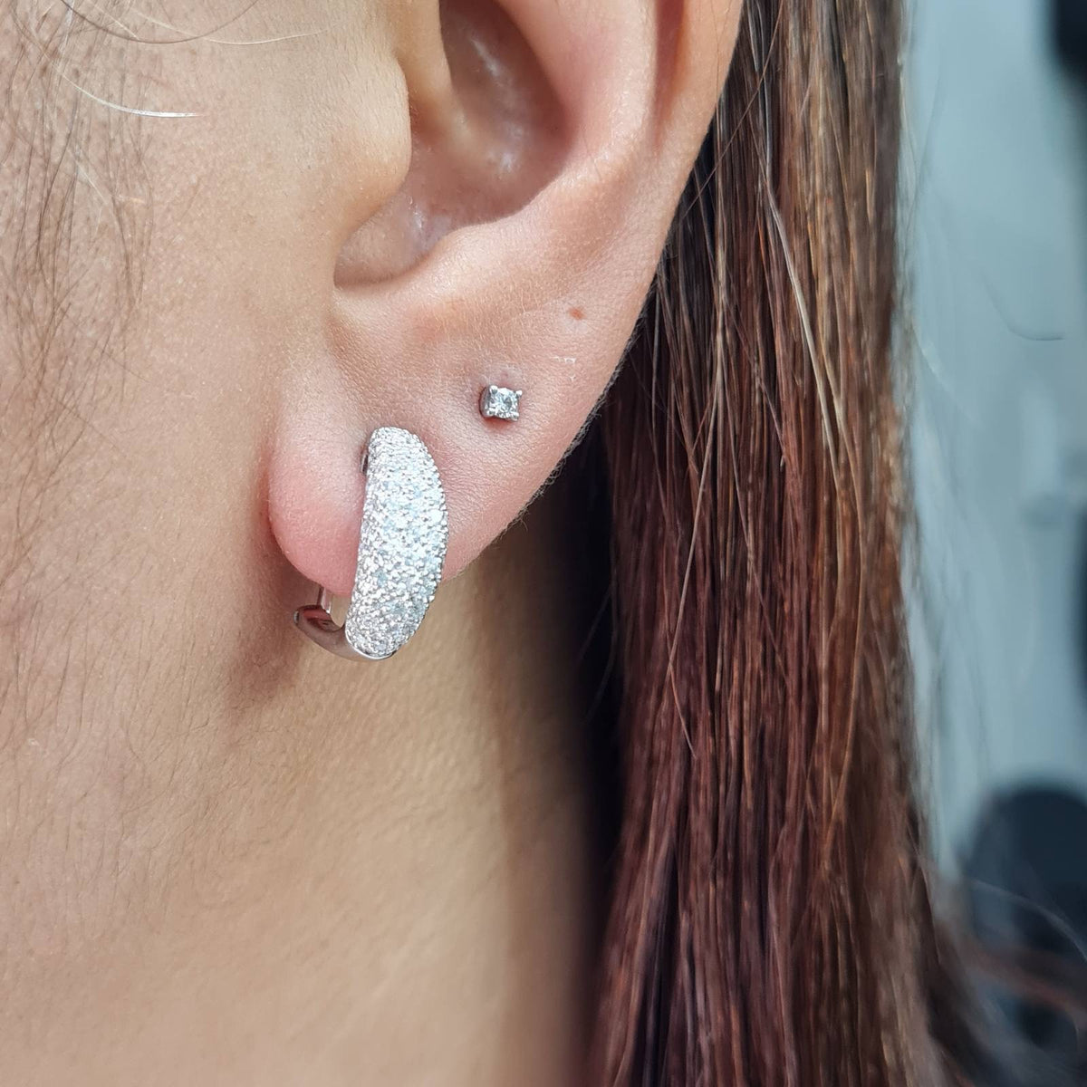 Classic Round Paved Hoop Diamond Earrings 18K