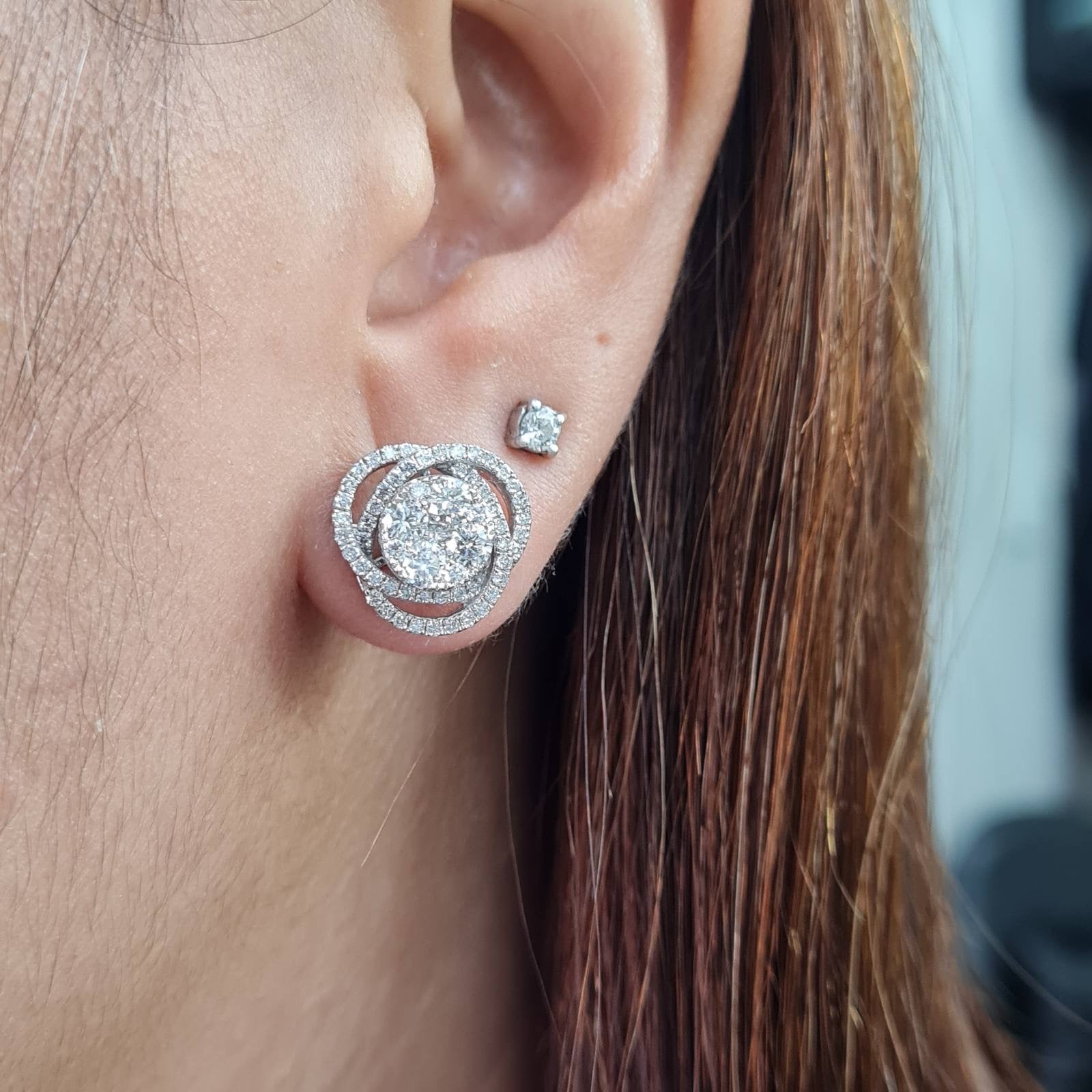 Classic Round Floral Stud Diamond Earrings 18K