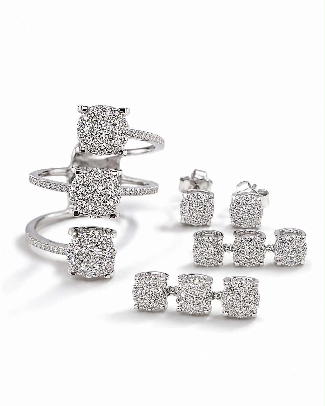 Classic Trio Round Overlap Drop Diamond Jewelry Set 14K