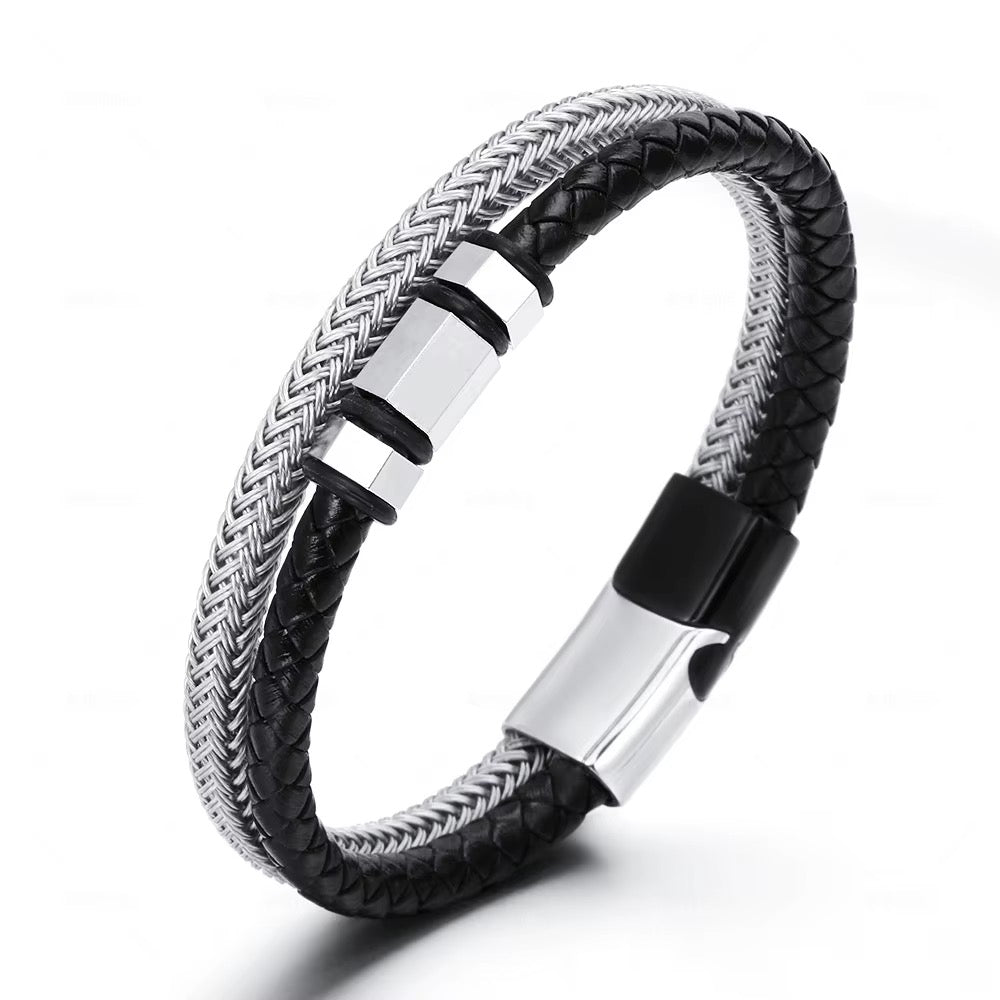 Mërin, Steel Cable, Leather