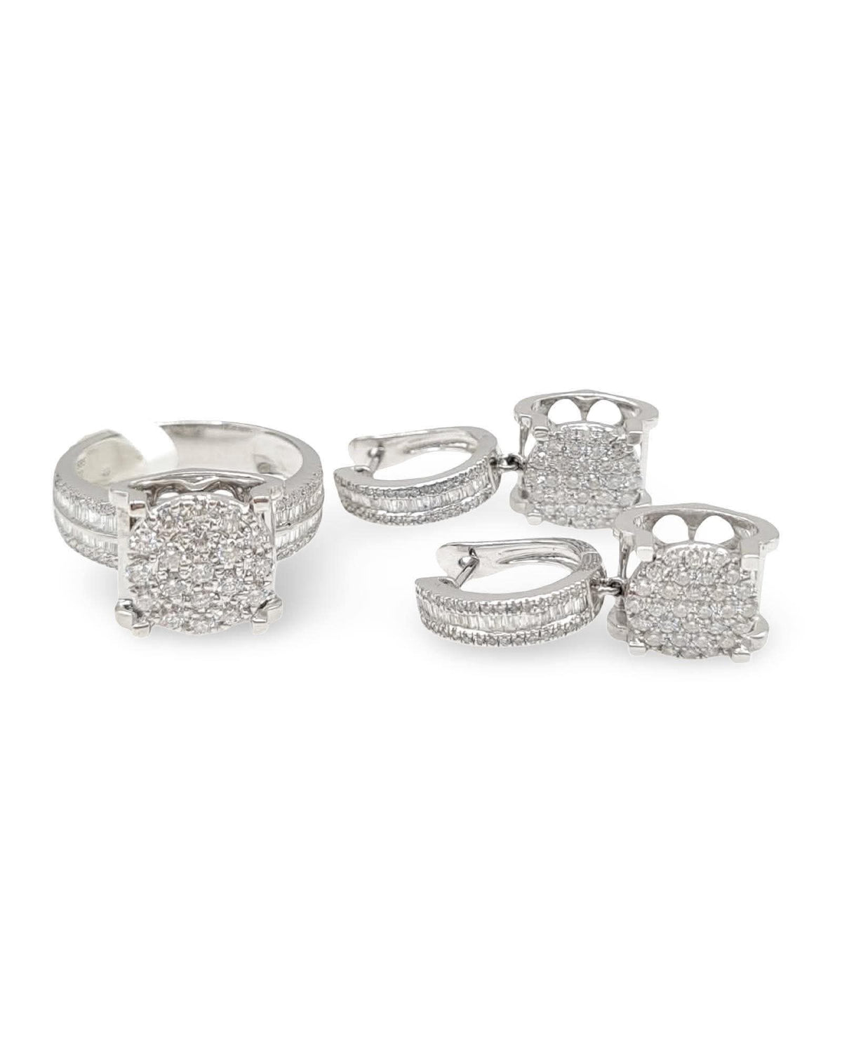 Classic Round Paved Dangling Hoop Diamond Jewelry Set 14K