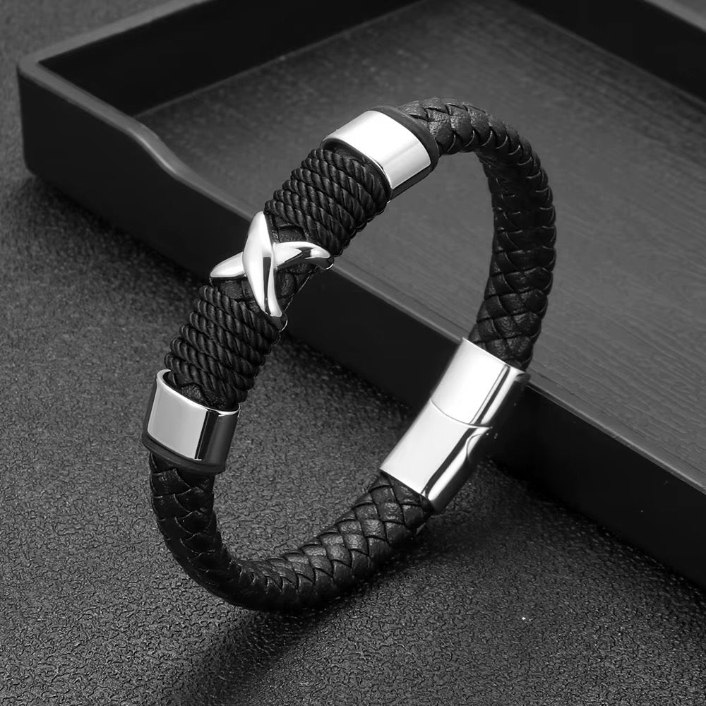 Andrei | Steel, Nylon & Leather