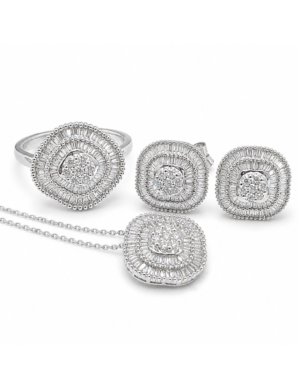 Classic Cushion Baguette Diamond Jewelry Set 14K