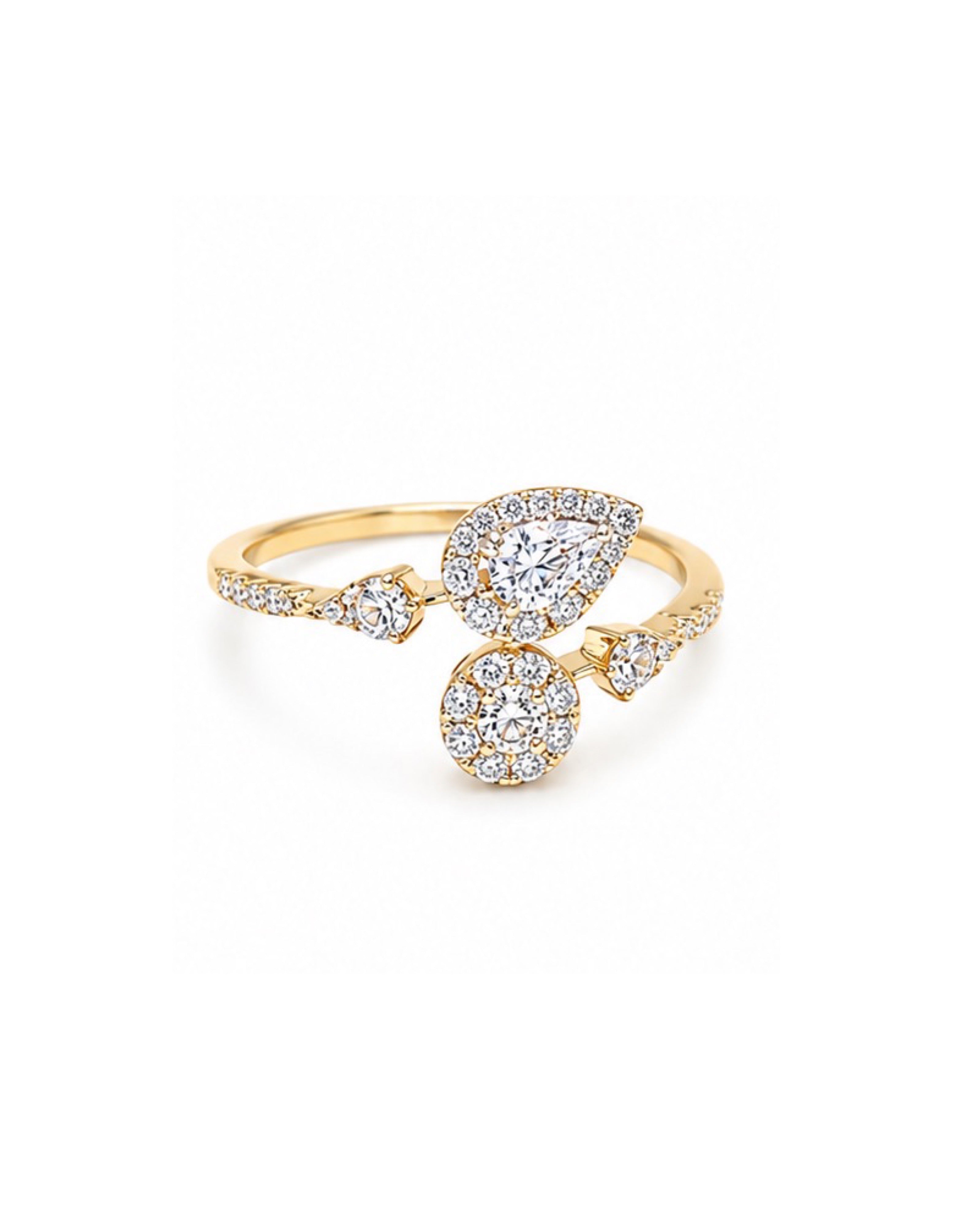 Classic Golden Pear Overlap Round Diamond Ring 14K