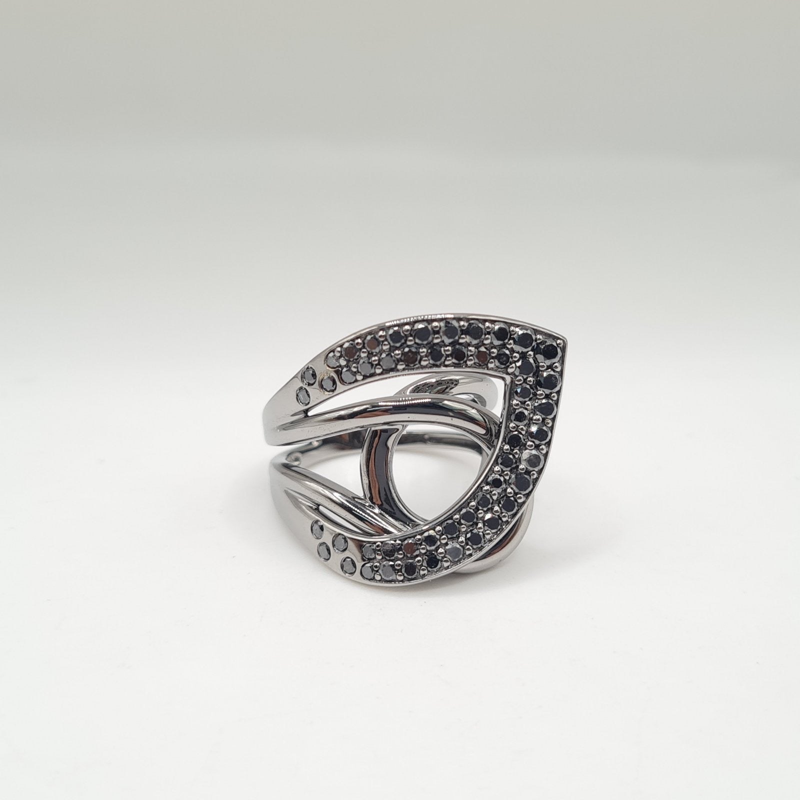 Statement Black Colored Diamond Ring 14K