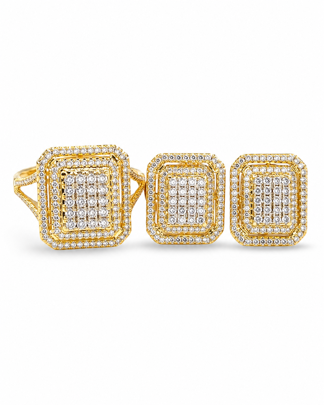 Golden Classic Emerald Halo Diamond Jewelry Set 14K