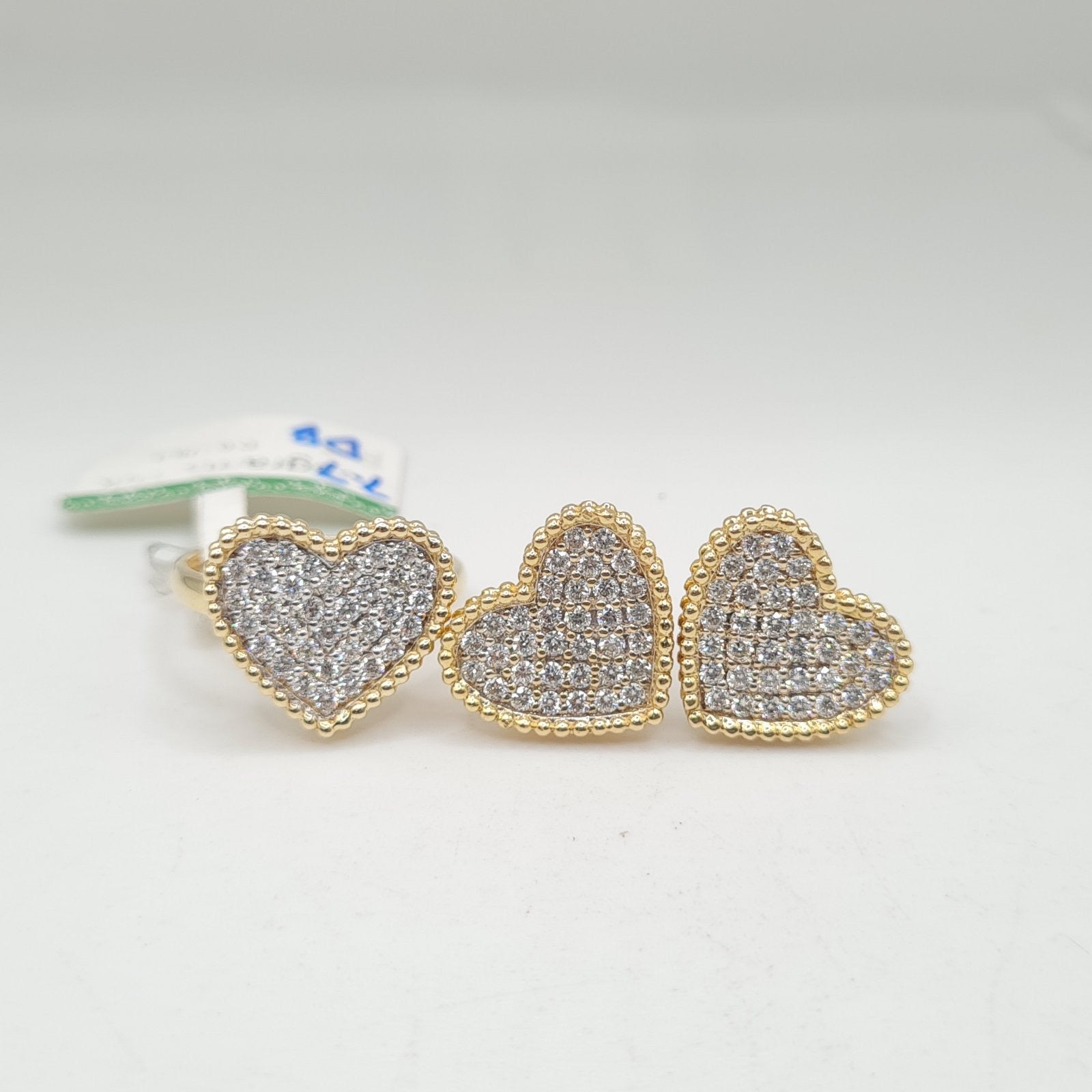 Golden Heart Paved Diamond Jewelry Set 14K