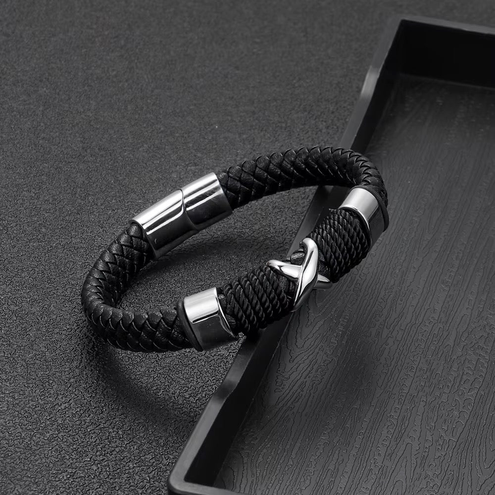 Andrei | Steel, Nylon & Leather