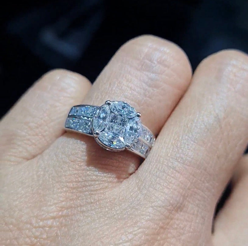 Classic 3ct Face Round Invisible Setting Paved Diamond Ring 18K