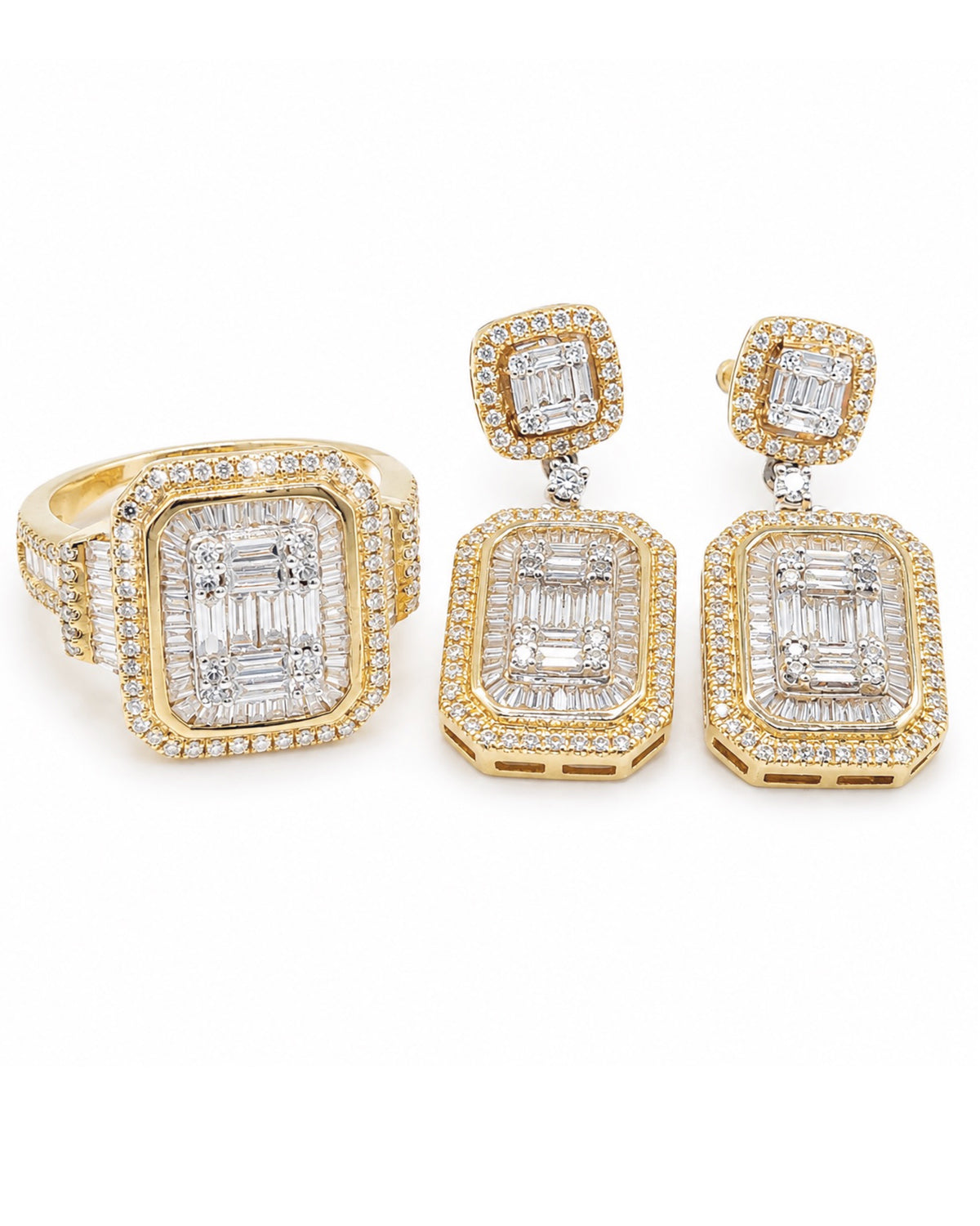 Classic Emerald Baguette Paved Dangling Diamond Jewelry Set 14K