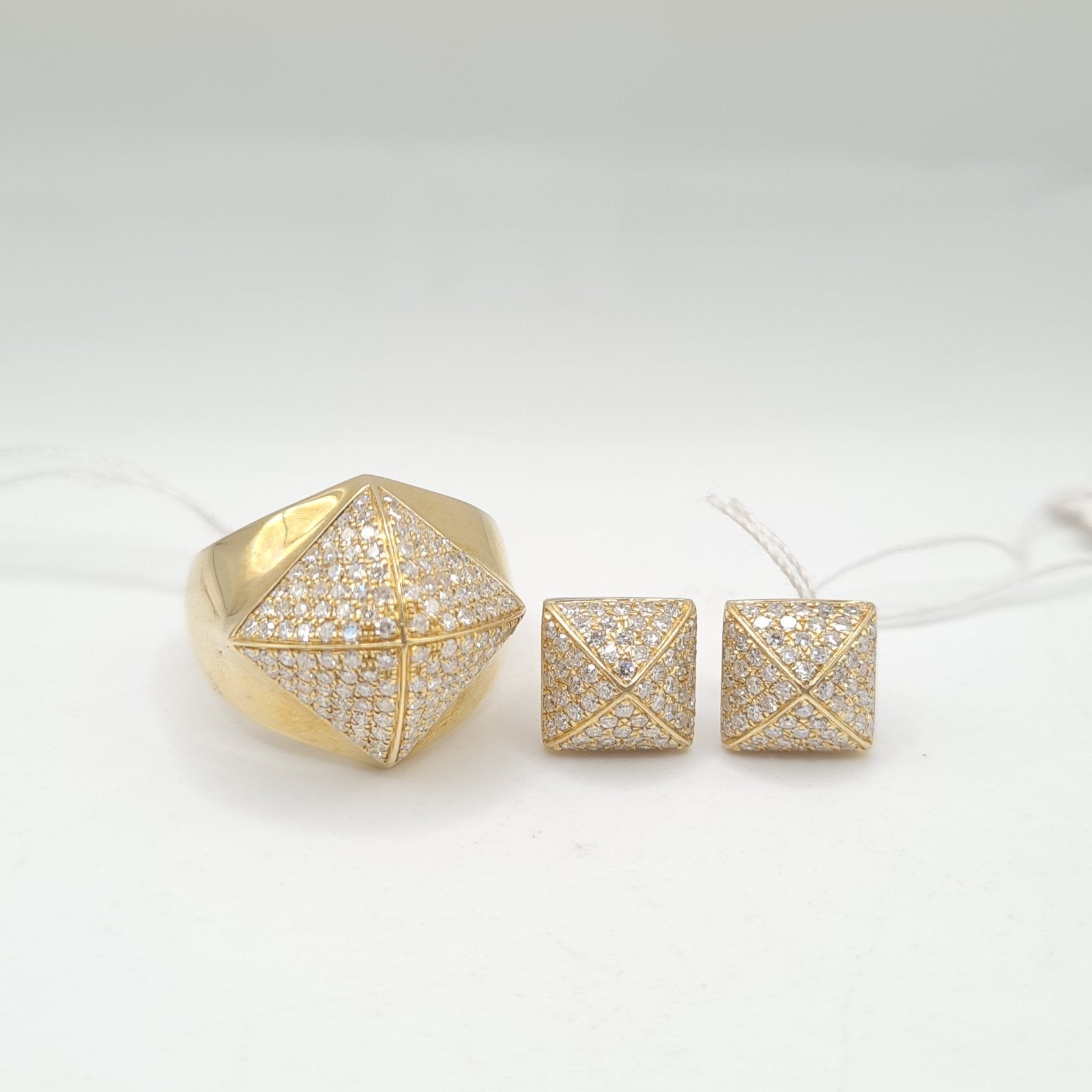 Golden Pyramid Paved Diamond Jewelry Set 14K