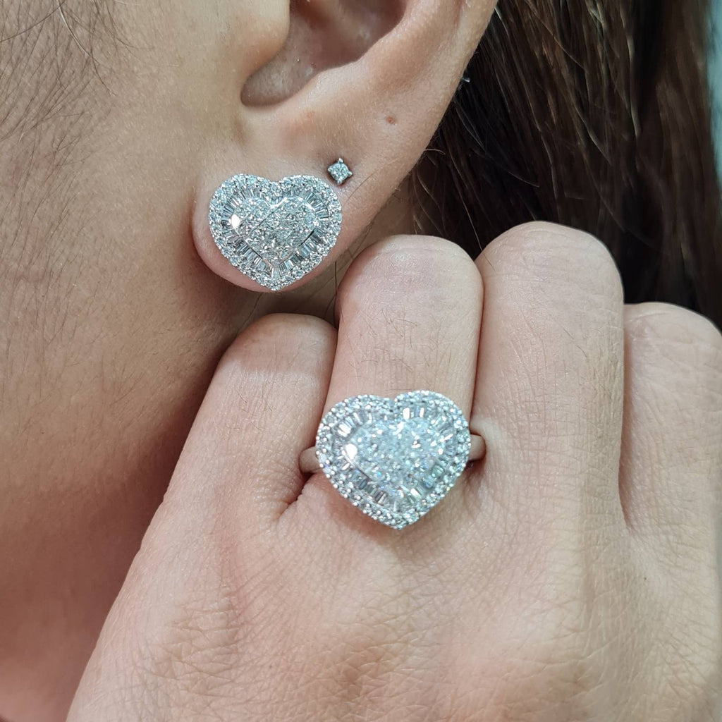 Classic Heart Invisible Setting Stud Diamond Jewelry Set 18K