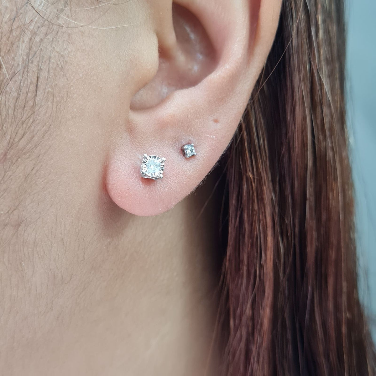 0.20cts Round Solitaire Enlarged Stud Diamond Earrings 14K