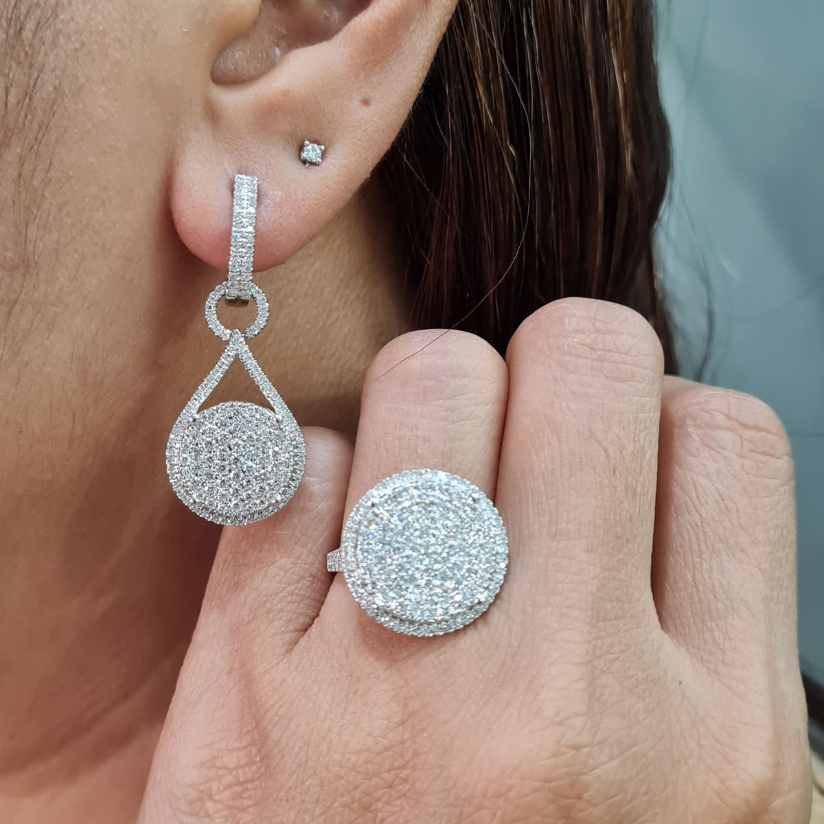 Classic Round Halo Paved Dangling Diamond Jewelry Set 14K