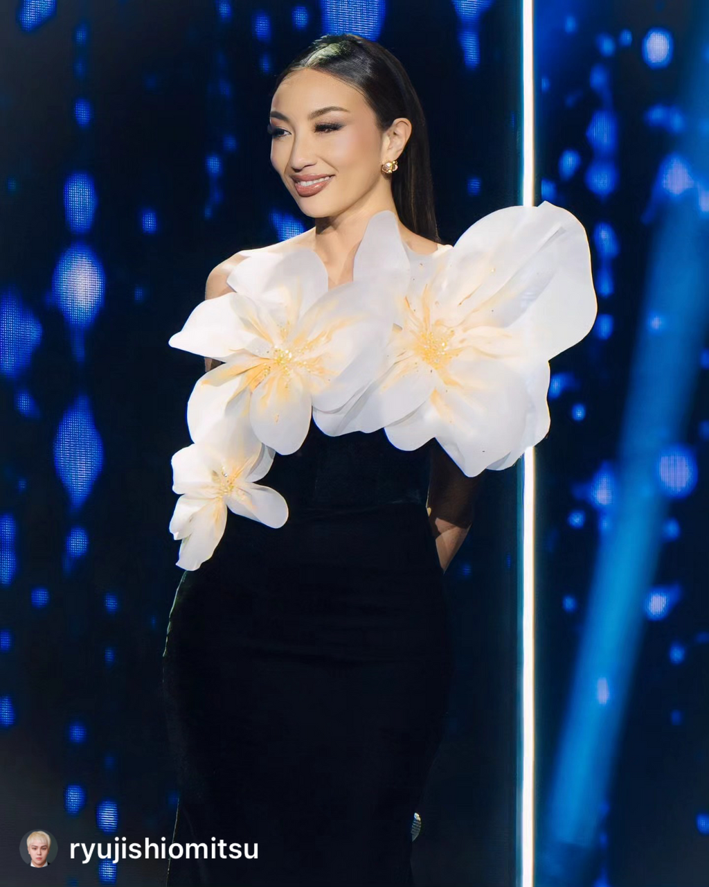 #CelebritySpotted | Jeannie Mai in LVNA By Drake Dustin for Miss Universe
