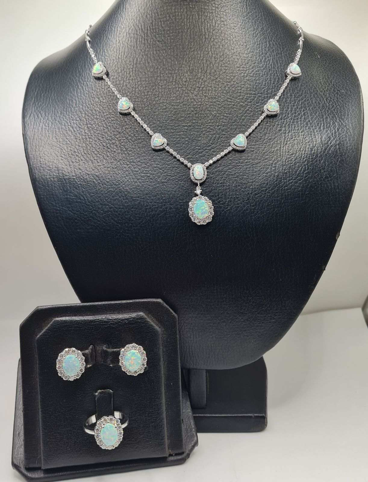 Opal Gemstones Diamond Jewelry Set 14K