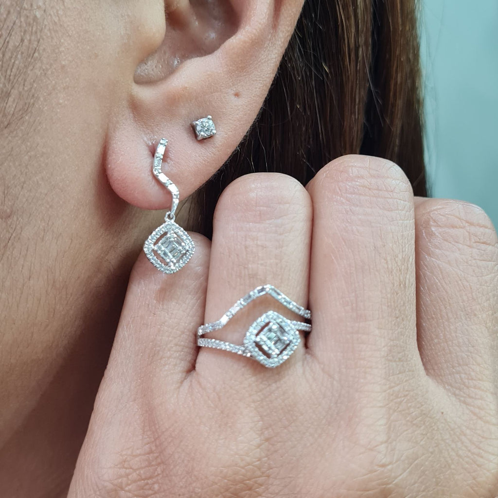 Classic Cushion Drop Diamond Jewelry Set 14K