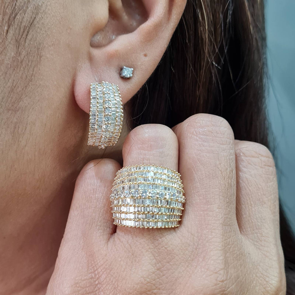 Golden Baguette Round Layered Diamond Jewelry Set 14K