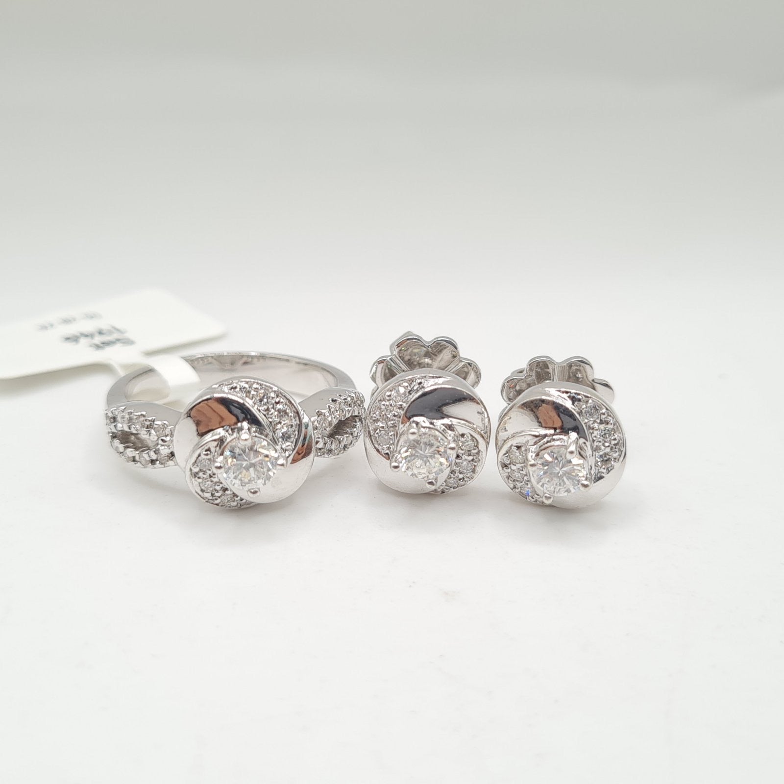 Dainty Classic Solitaire Diamond Jewelry Set 14K