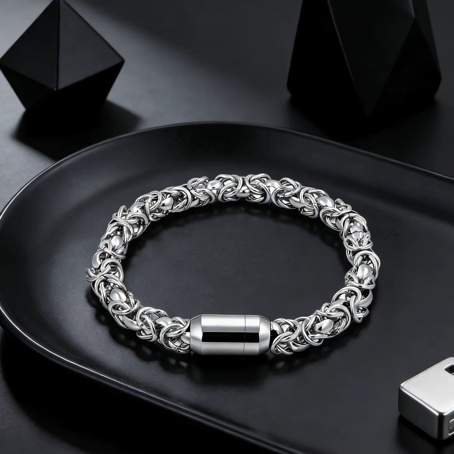 Hėliux | Steel, 18K White Gold Finish