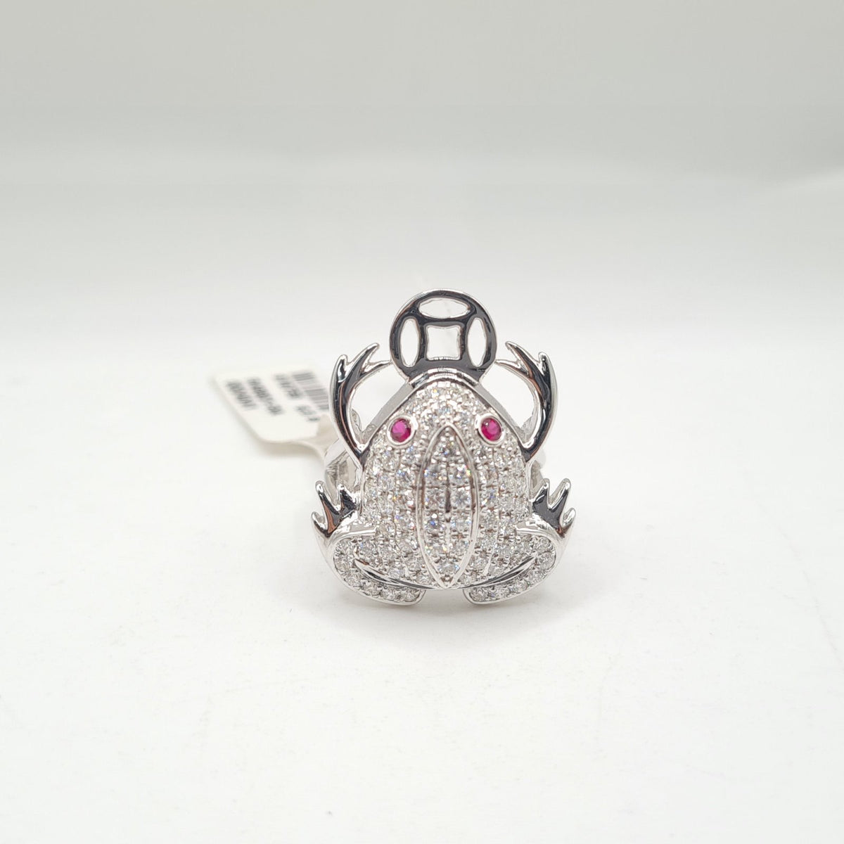Luck Frog Deco Diamond Ring 18K