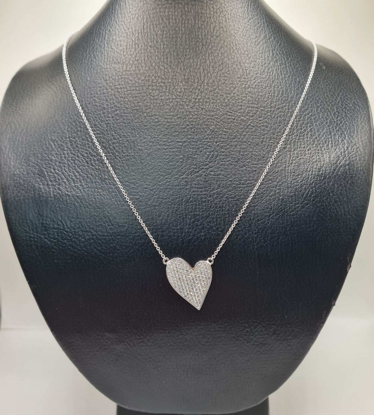 Classic Heart Pave Diamond Necklace 14K