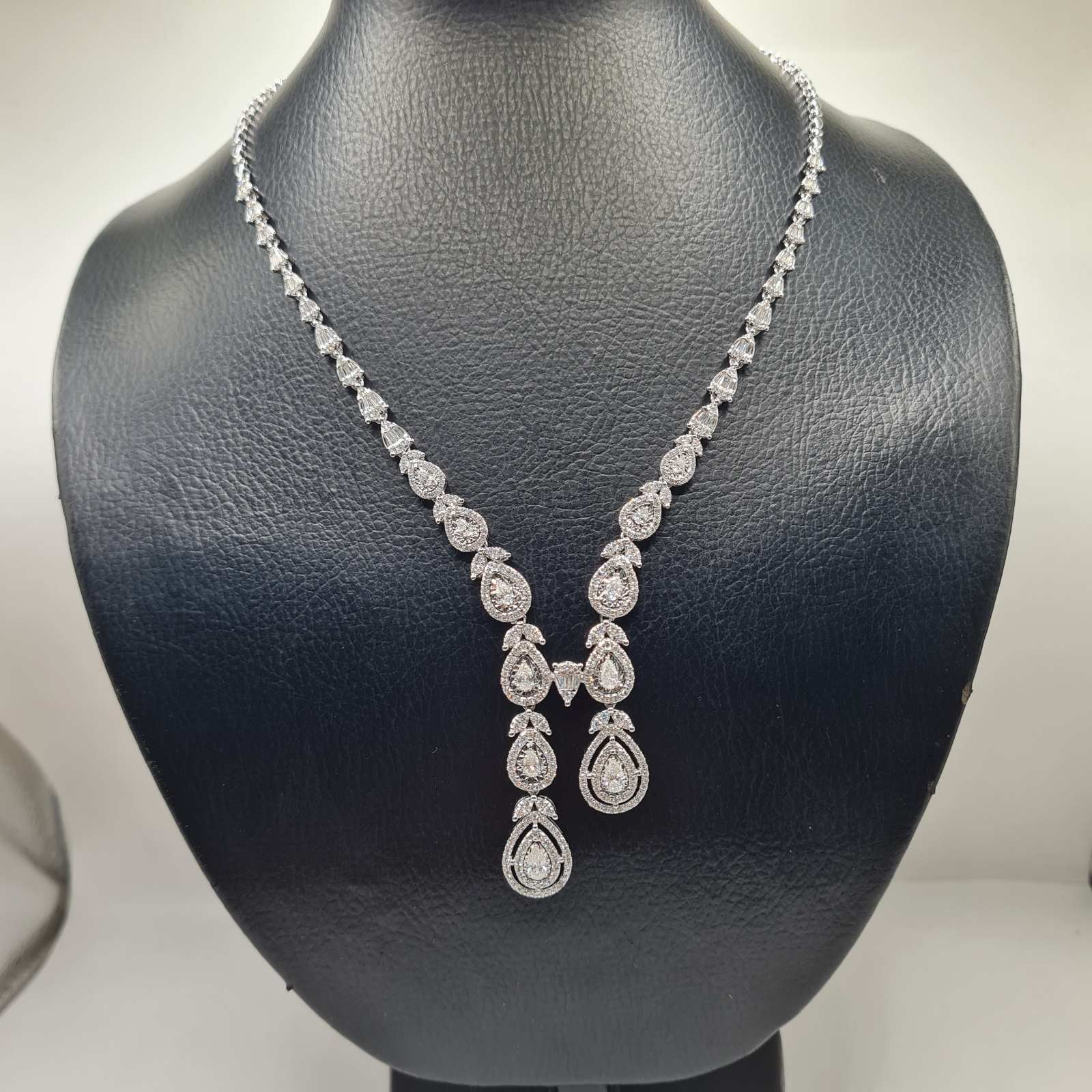 Classic Pear Shape Diamond Cluster Pave Necklace 14K