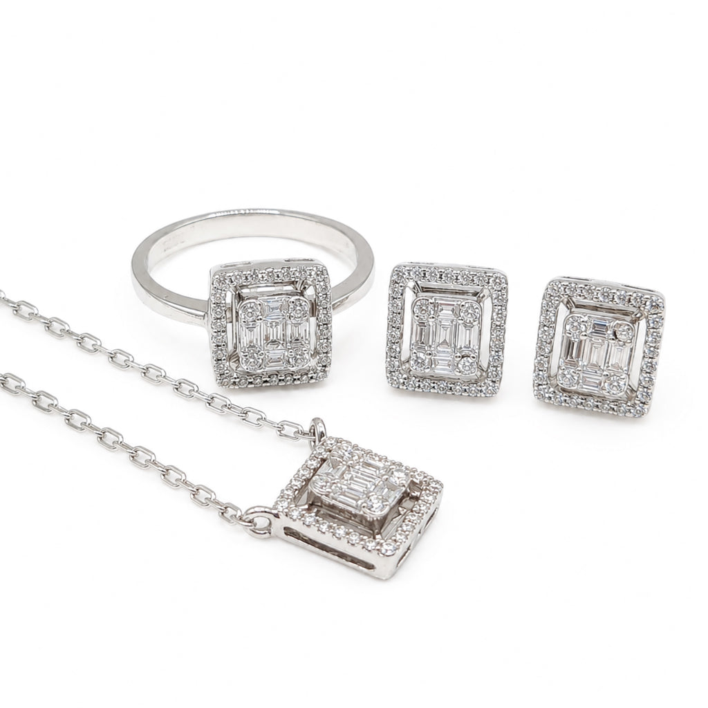 Classic Square Halo Diamond Jewelry Set 18K