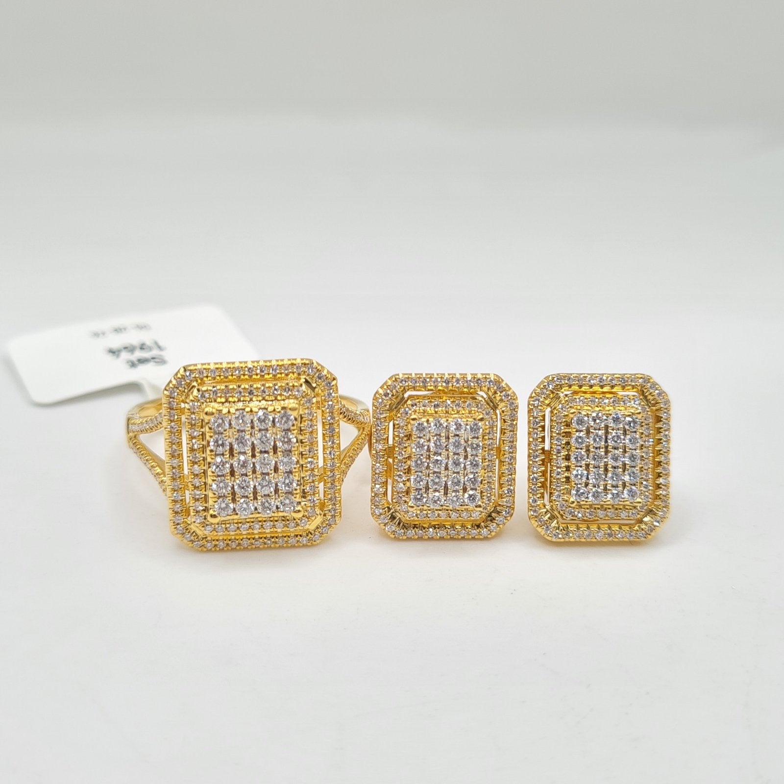 Golden Emerald Halo Diamond Jewelry Set 14K