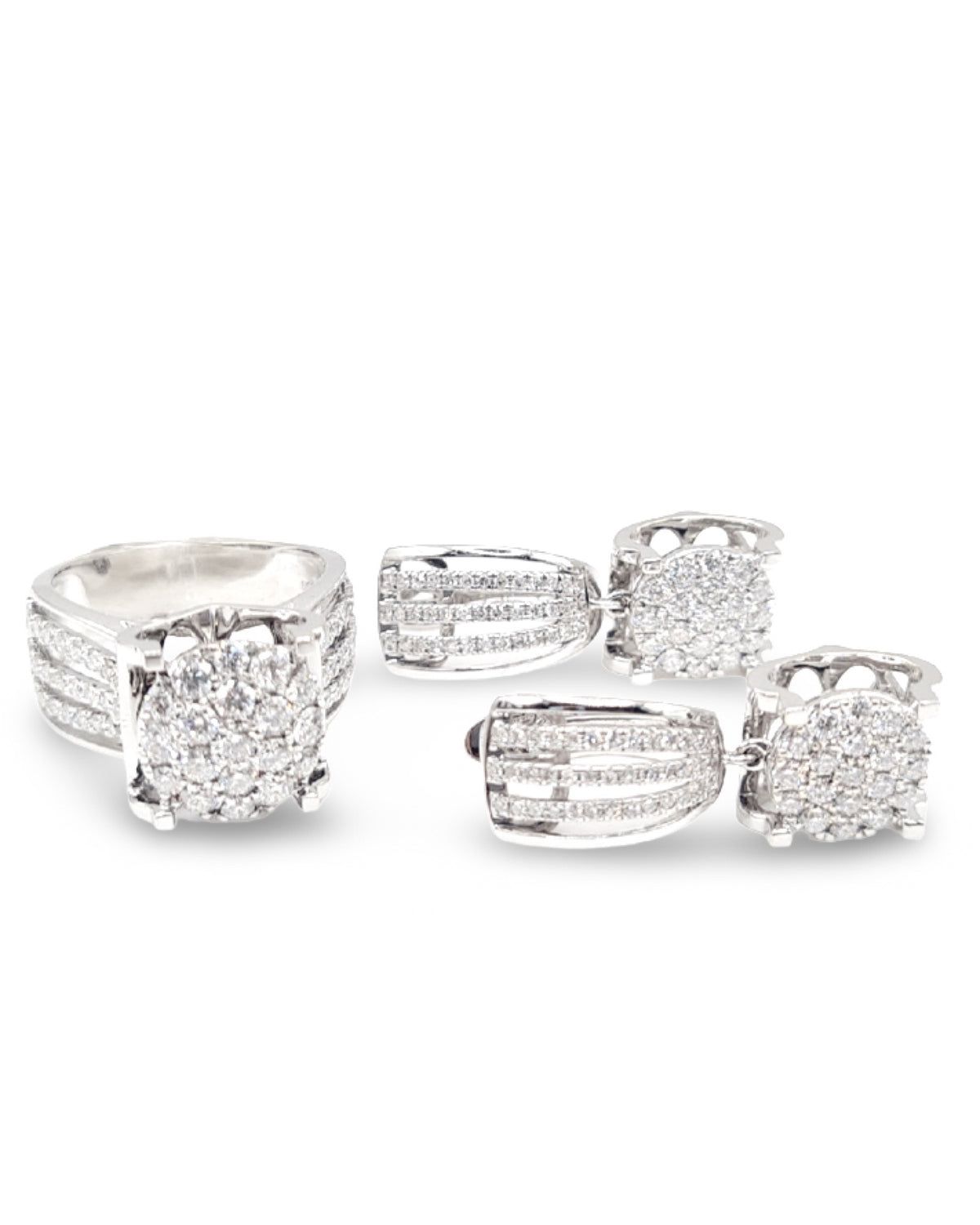 Classic Round Dangling Statement Diamond Jewelry Set 14K