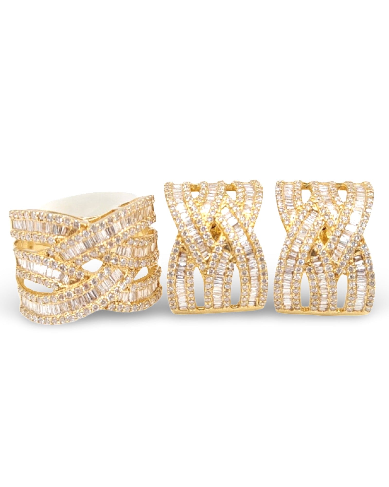 Golden Crossover Baguette Diamond Jewelry Set 18K