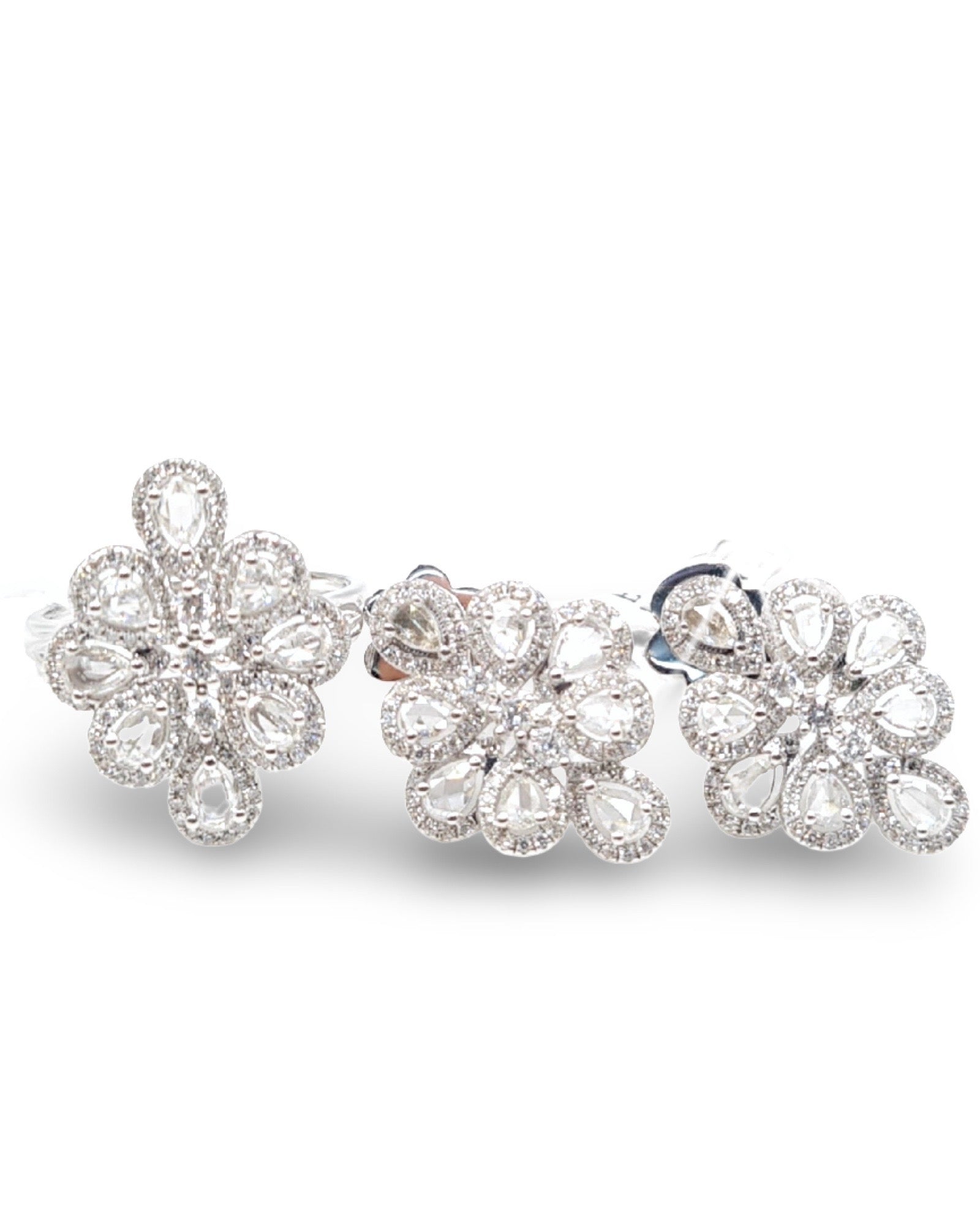 Floral Cluster Diamantes Diamond Jewelry Set 14K