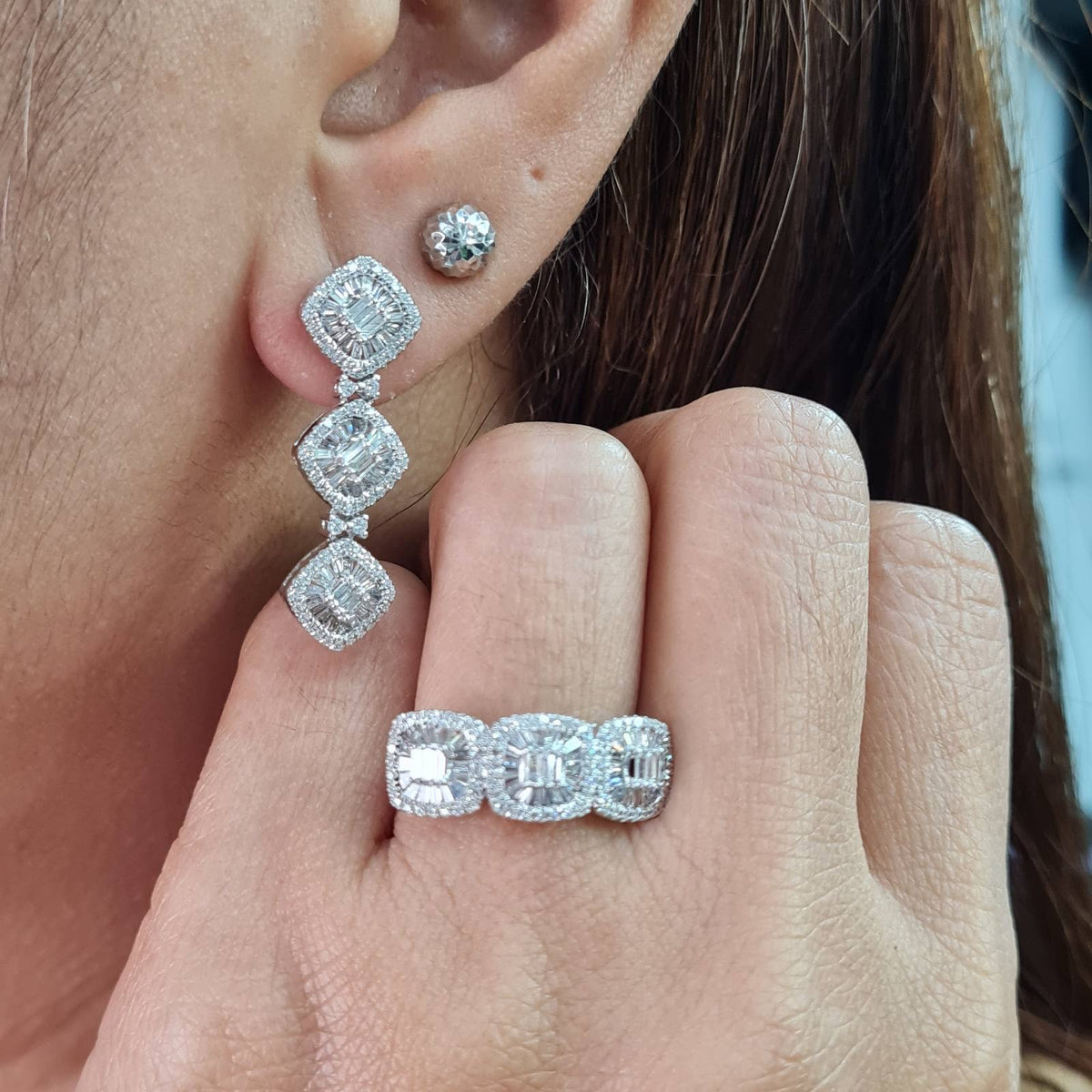 Classic Cushion Drop Dangling Diamond Jewelry Set 14K
