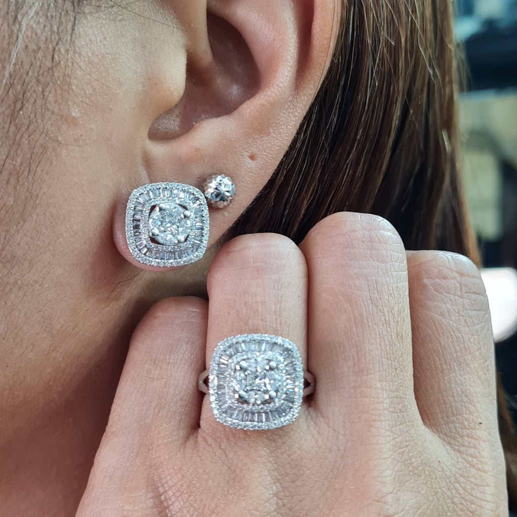 Classic Cushion Invisible Setting Stud Diamond Jewelry Set 14K